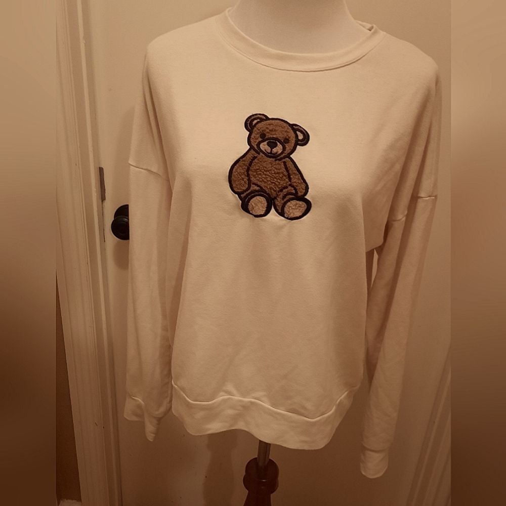 Romwe Bear Sweater